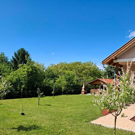 Appartement Vidéki-báj Szentgyorgyvolgy